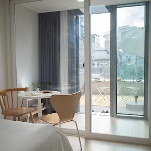 Urbanstay Myeongdong Seúl